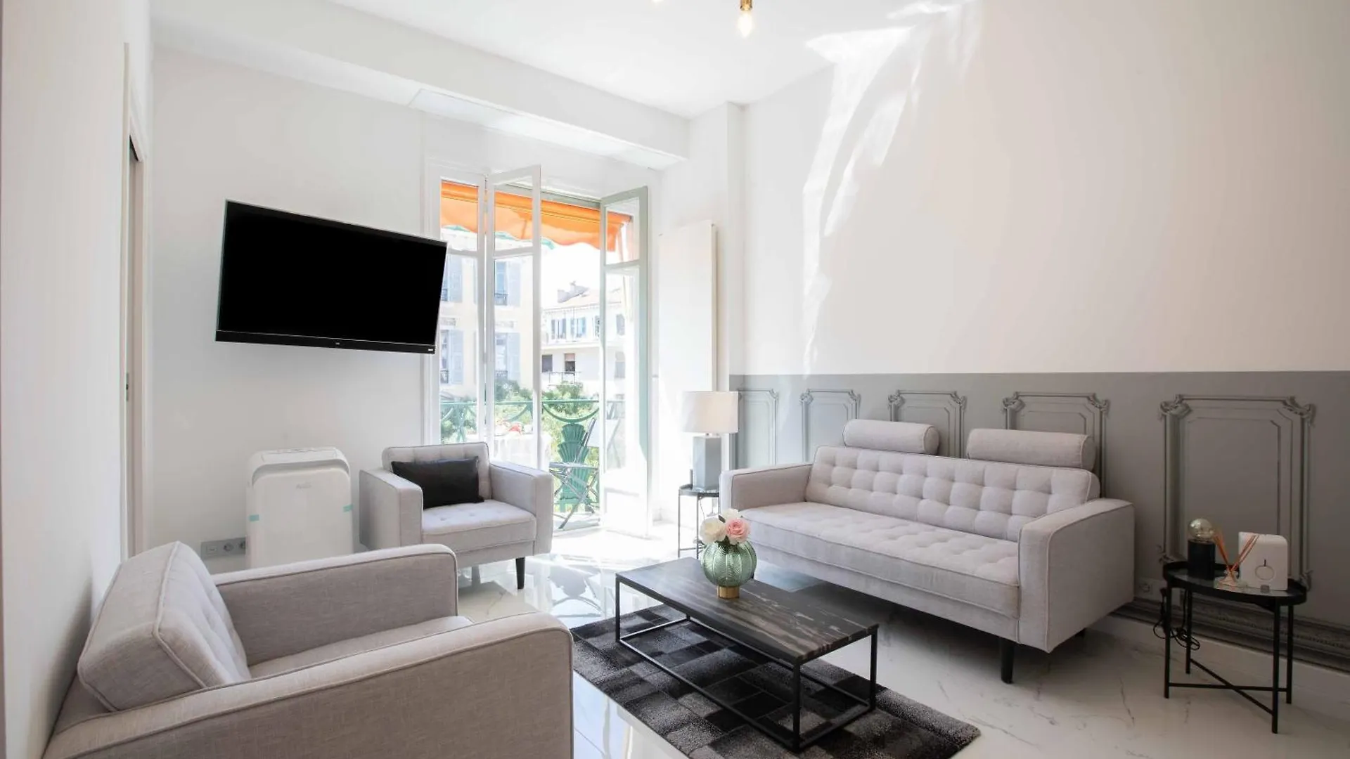 Le Magenta - Happy Rentals Nice